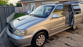 Predám KIA Carnival - 13