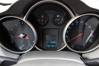 Chevrolet Cruze 1.6 16V LS - 13