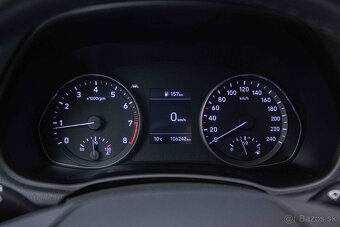 Hyundai i30 1.5i CVVT - 13
