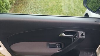 VOLKSWAGEN POLO - 13