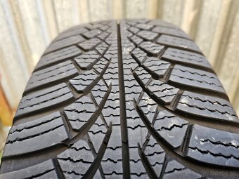 Zimné pneumatiky DUNLOP Winter Trail - 185/60 r15 88T - 13