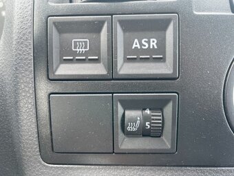 Volkswagen Transporter T5 LONG 2.5TDi 96kW ČR 1.maj. - 13