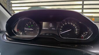 Peugeot 2008 1.2 VTI Active 60kW 6/2014 98000km Top stav - 13