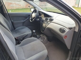 Ford Focus 1.6 74 KW Benzín - 13