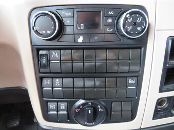MAN TGX 18.460,E6,MEGA,Automat,Tank 960 L,447577 Km - 13