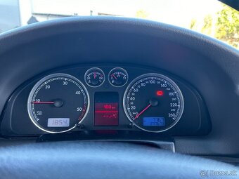 Volkswagen Passat B5.5 - 13