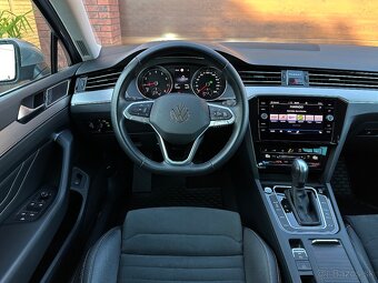 VW PASSAT VARIANT ELEGANCE 2.0 TSI 140KW 1/2022 ODPOČET DPH - 13