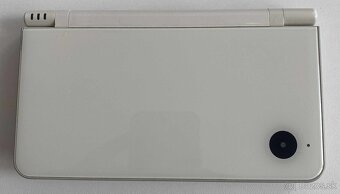 Nintendo DSi LL White  + 64gb - 13