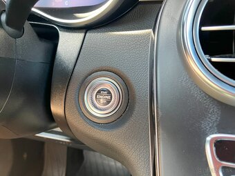 Mercedes-Benz GLC SUV 300 e 4MATIC A/T 155kW, A9, 5d - 13