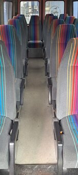 Mercedes-Benz Sprinter 412D 18 miest / M2 - 13