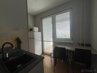 Slnečný 1-izbový byt s lodžiou na Klokočine – Kmeťova ulica - 13