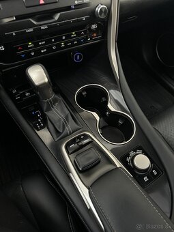 LEXUS RX450H 2018 193KW HYBRID AUTOMAT - 13