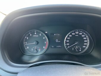 Hyundai i30 Combi 1.5 DPI 80kw r. 2022 - 13