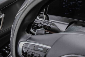 Kia Sportage 1.6 T-GDi Platinum A/T - 13