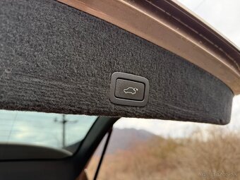 Volvo XC60 D5 AWD 2010 - 13