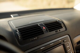 ŠKODA OCTAVIA 2 FACELIFT 1.6 TDI - 13