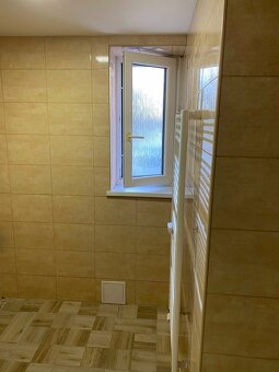 Ponúkame na prenájom 2-izbový byt - 13