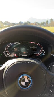 BMW 545e xdrive - 13