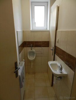 ✅ Kancelárie s parkovacím miestom na prenájom – 36 m2. - 13