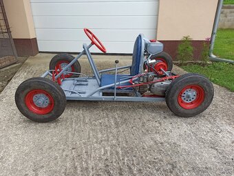 Historicka motokara - 13