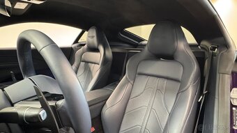 Aston Martin -V8 Vantage - Storm Purple - 13