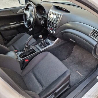 Subaru Impreza 2.0R 4x4 - 13