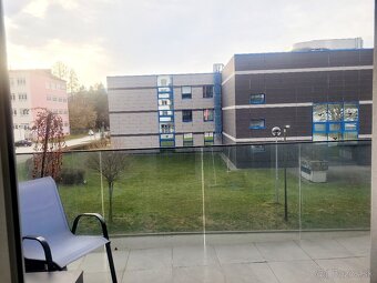 Predám 2-izbový byt v bytovom dome Cross - 13