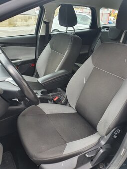 Ford Focus Combi Mk3 1.6 TDCi 70 kW - 13