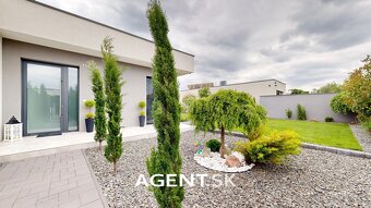 AGENT.SK | Predaj bungalovu s bazénom a záhradným domom, Dun - 13
