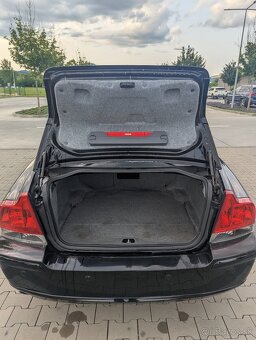 Volvo S60 D5 R-Design - 13