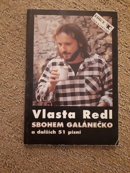 Fotografické knihy a spevníky - 13