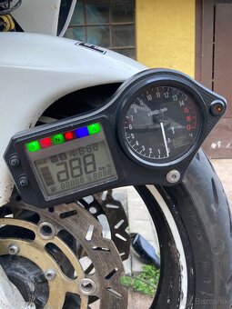 Budíky Honda CBR600F4i - 13