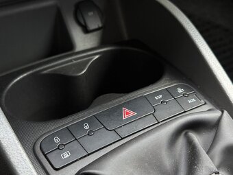 Seat Ibiza 1.4 Bocanegra SLOVENSKÉ AUTO - 13