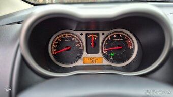 Nissan Note 1.6 benzin, automatická prevodovka - 13