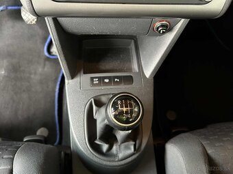 Volkswagen Touran 1.9 TDi 77kw, Manuál - 13