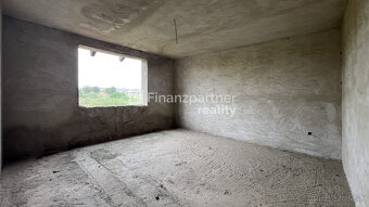 Rodinný dom s pozemkom 1424 m², Dolný Pial, Levice - 13