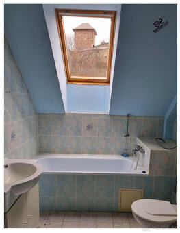 HISTORICKÁ BUDOVA, PREVÁDZKOVÝ DOM, CENTRUM, KREMNICa - 13