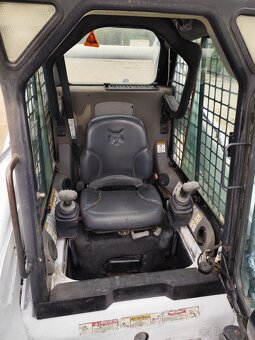Nakladač Bobcat S330 + príslušenstvo. - 13