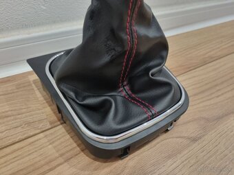 Kožena radiaca paka VW GTD s červenou niťou - 13