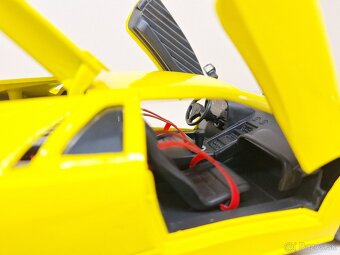 1:18 LAMBORGHINI DIABLO - 13