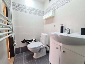 Rekreačná chata + záhrada 561m² pri jazere RAKACA / Maďarsko - 13