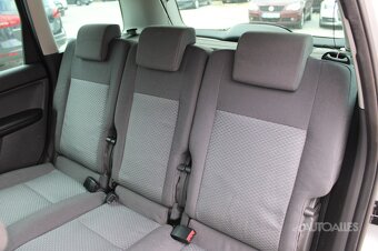 Ford C-Max 1,6 TDCi 66 kW - 13