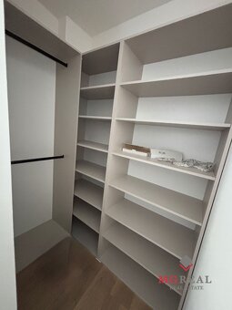 3 izbový byt   Topoľčany  s vlastným parkovacím miestom / PR - 13