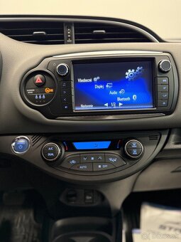 Toyota Yaris 1.5 HSD Hybrid Selection E-CVT - 13