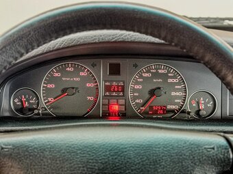 Audi A6 2.6 V6 quattro - 13