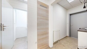 Luxusný OP 231,36m2, Hodžovo nám, GREEN CUBE, prízemie - 13