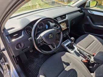 Škoda Octavia Combi 1,6tdi - 13