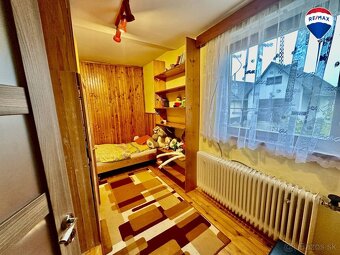 REZERVOVANÉ- Reality Pre Vás - na predaj : Priestranný dom s - 13