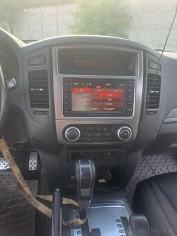 Predám Mitsubishi Pajero - 13