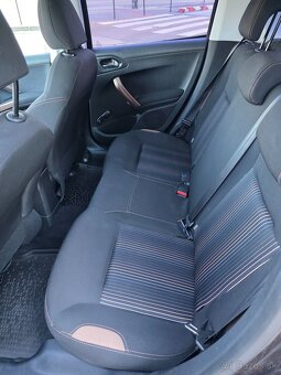 Peugeot 208 1.2 PureTech - 13